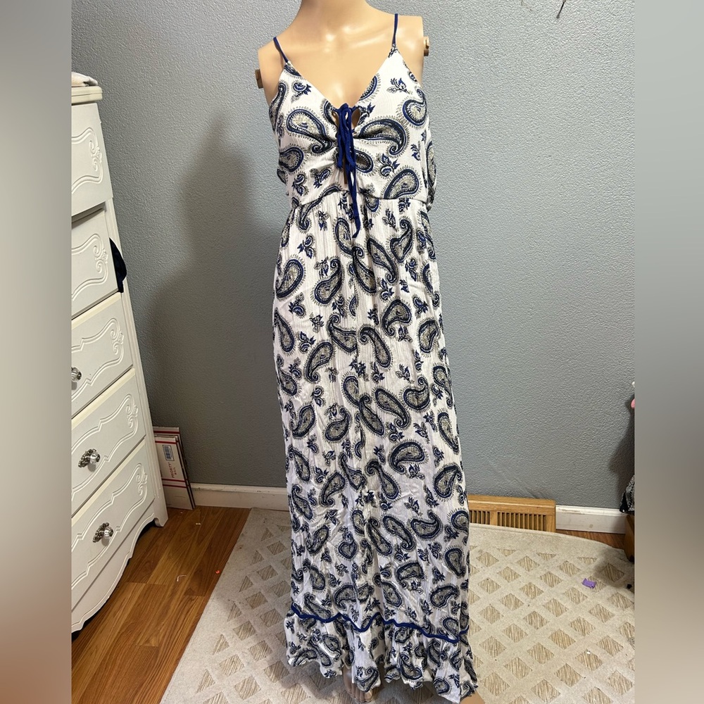 Altar’d State Paisley print maxi dress size large